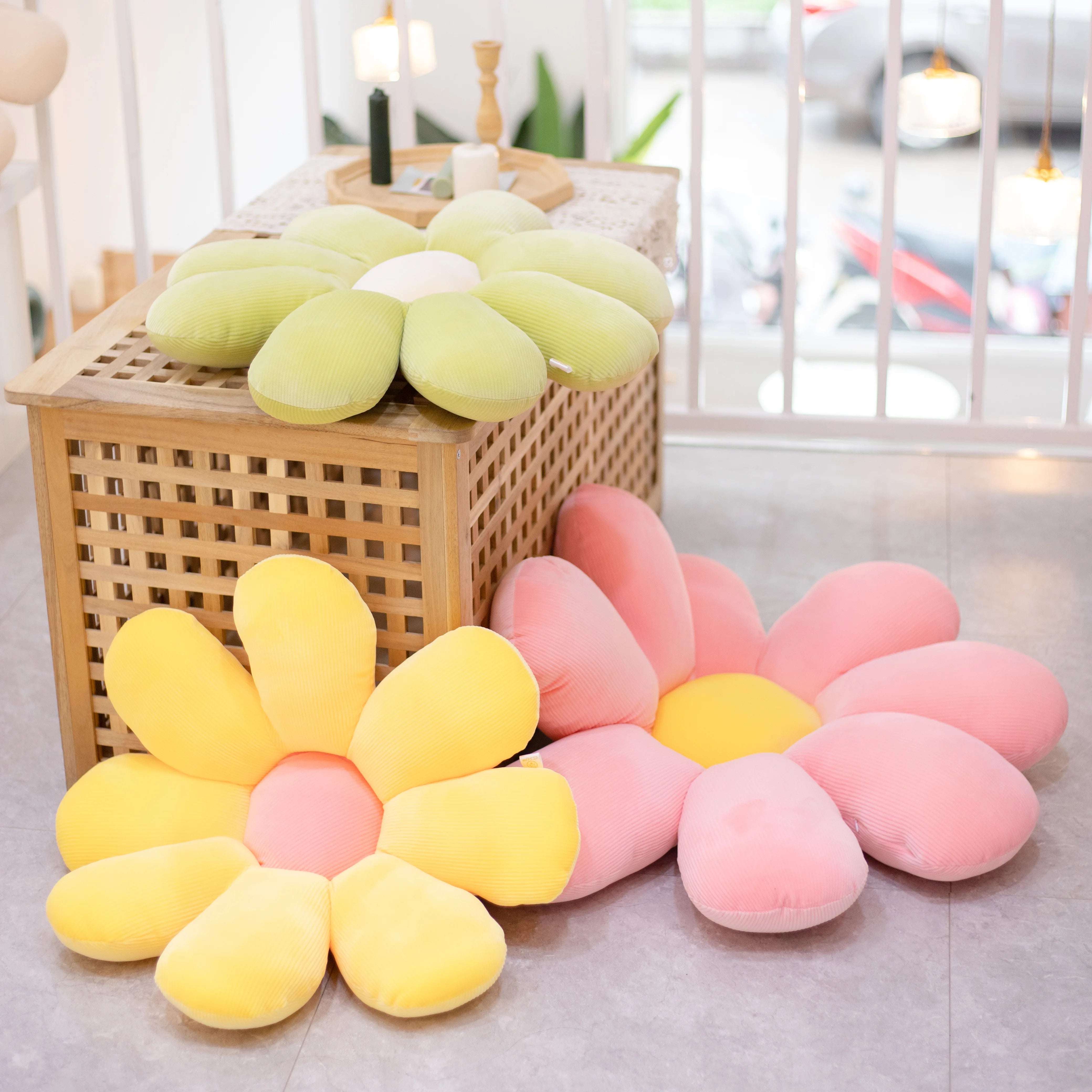 Daisy the Lifelike Sunflower Seat Cushion Plush